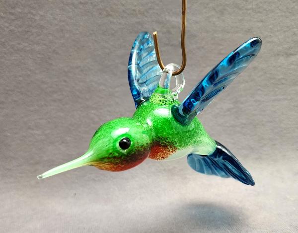 #864 #03112403 hummingbird hanging 3''Hx3''Wx5.5''L $135