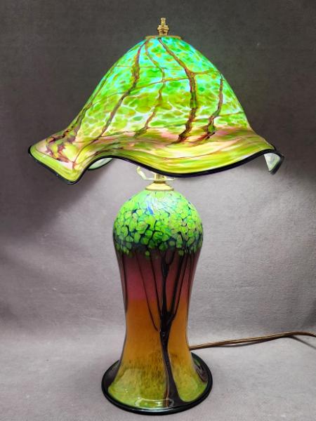 #08172301 table lamp 21''Hx14''W $900