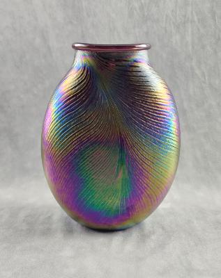 #05232414 pillow vase 10''Hx7''Wx4''D $200