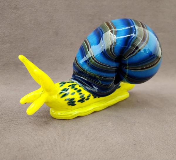 #07312312 snail 5''Hx4''Wx8''D $250