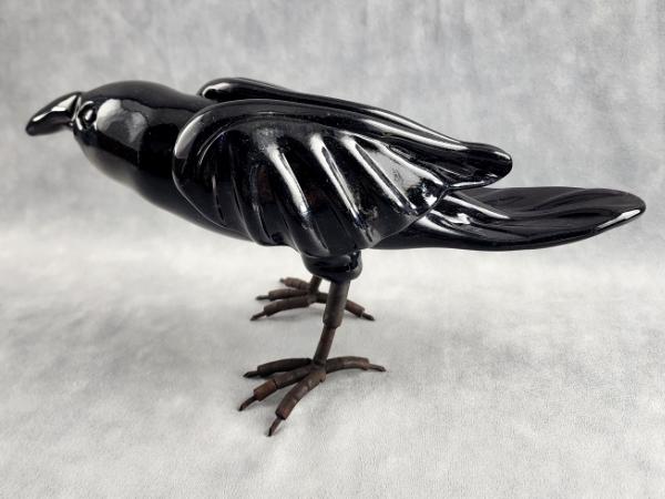 #05082417 free standing crow 6''Hx12.5''L $400