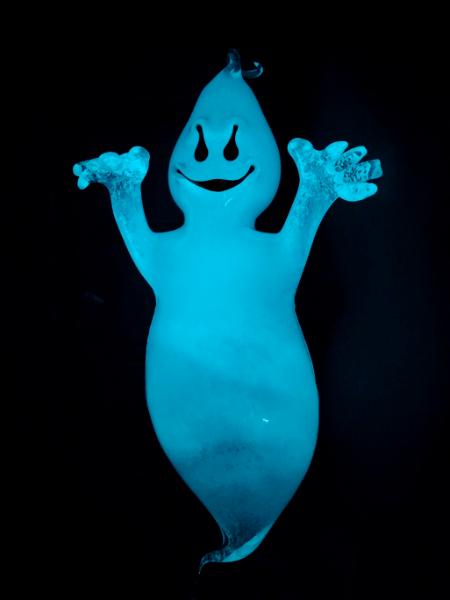 Schack#883 #09222309 GLOW IN THE DARK  hanging ghost 9''Hx4''W $150