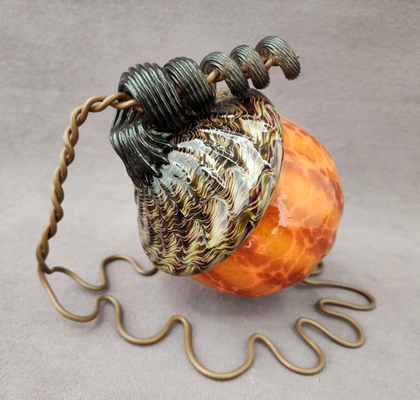  Shack# 879 #11142303 acorn sculpture 6''H x5''W x 7''L $200