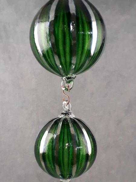 #12072406 three hanging balls LG-6.25'', Med-5.25'', Sm-3.75'' total length 24'' $180.00