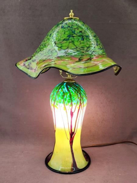 #08172301 table lamp 21''Hx14''W $900