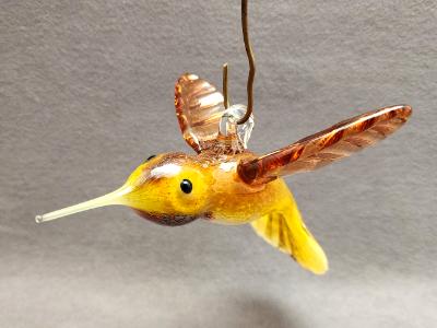 #865 #03082411 hummingbird hanging 3''Hx4.5''Wx6''L $135