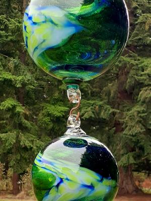 #10102502 Three ball hanging sculpture LG-5.75''  Med-4.75'' Sm-3.75''  Long-22'' $170.00