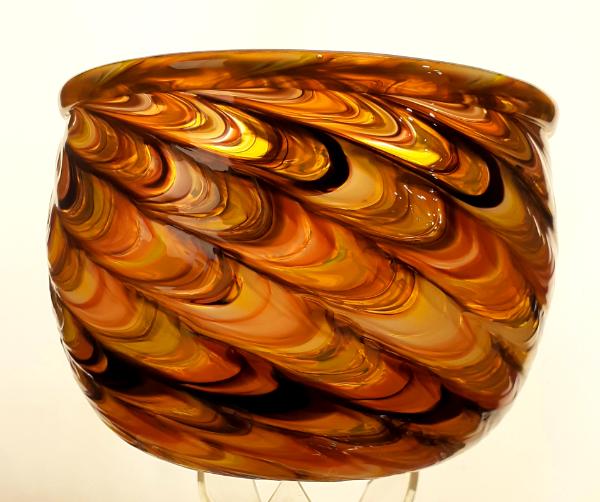 #10262627 Bowl  feather twist design 4''HX5.5''W $125.00