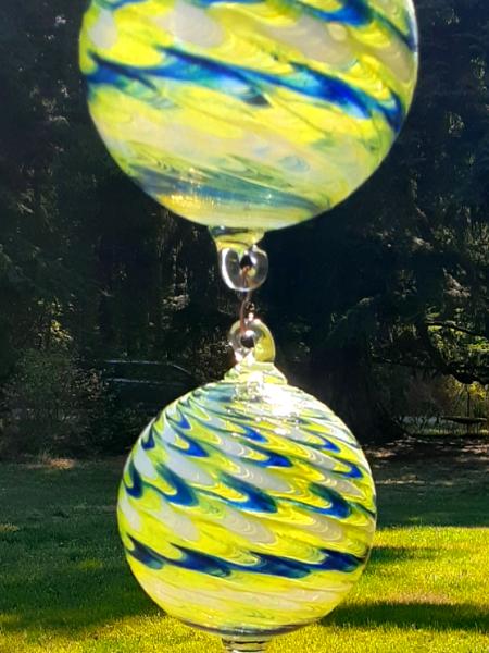 #08262502 Four Hanging Ball Sculpture SeaHawk Colors LG-6.5'' Med-5.25'' Sm-3.5'' Long 31.5'' $250.00